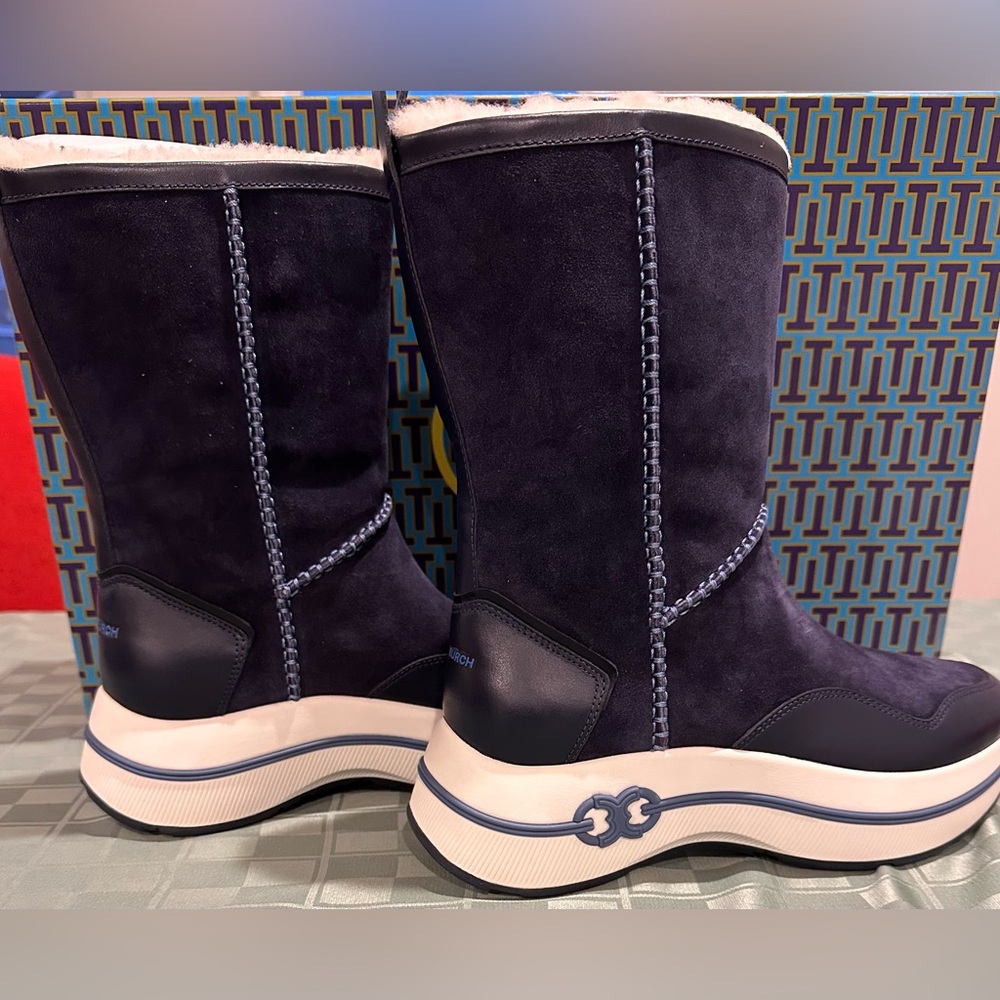 brand new Tory Burch Gemini Link Platform Sherling Boot size 9
